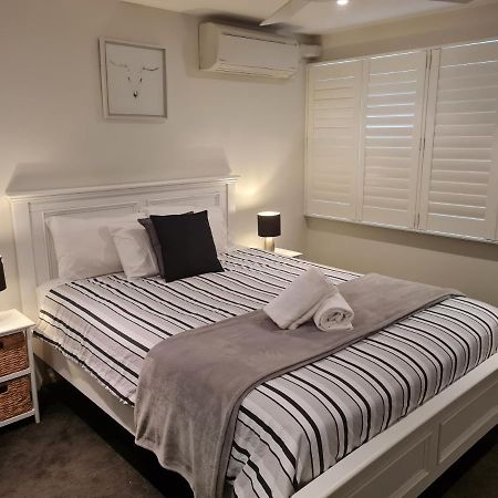 Wharf Lodge River View Apartment 玛志洛 外观 照片
