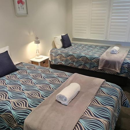 Wharf Lodge River View Apartment 玛志洛 外观 照片