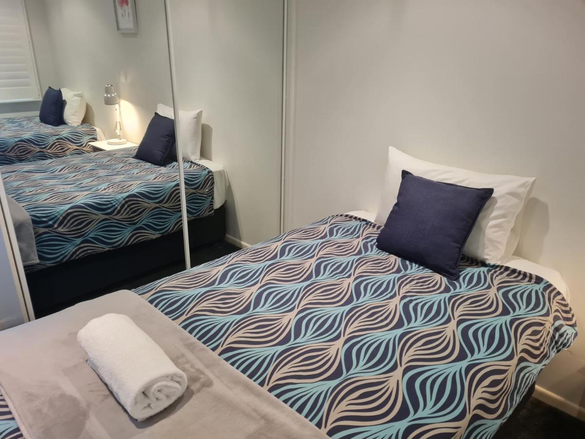 Wharf Lodge River View Apartment 玛志洛 外观 照片