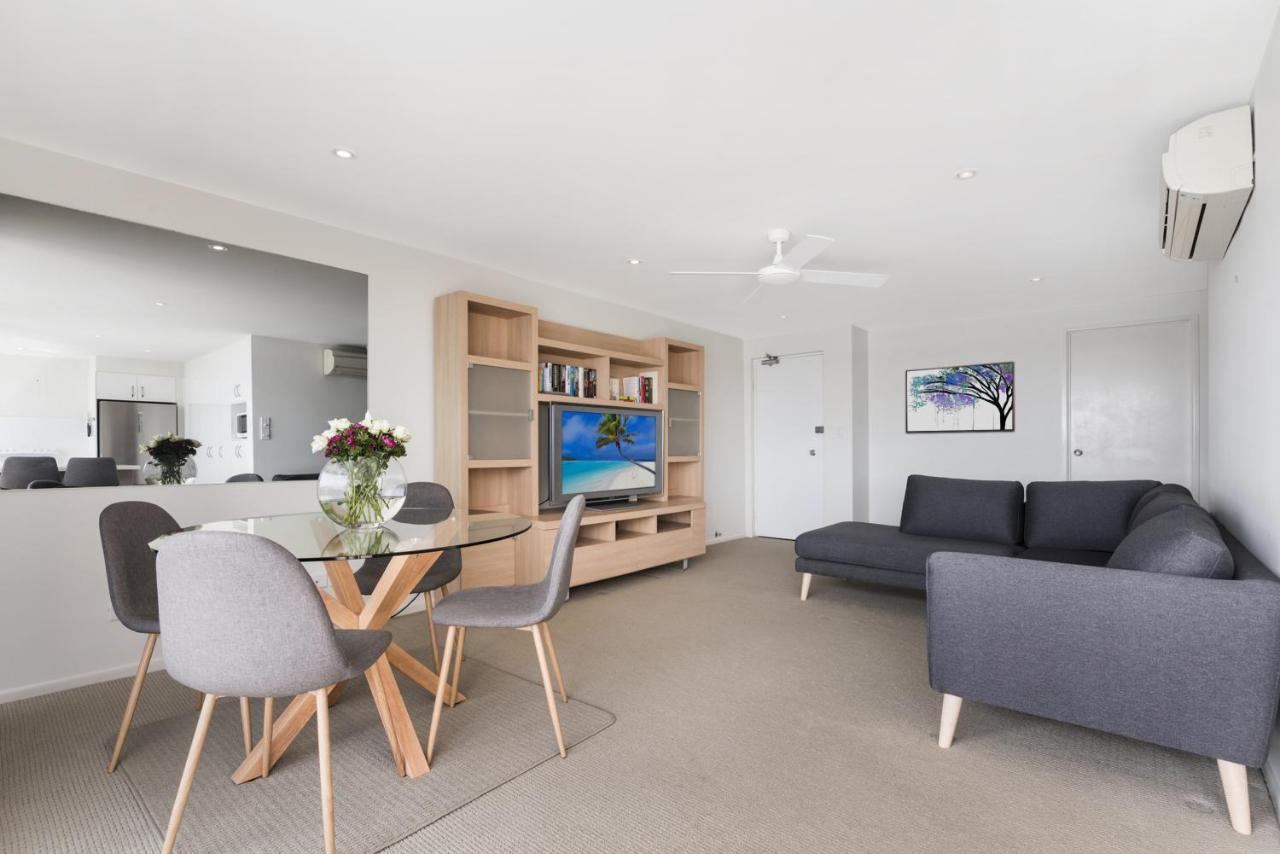Wharf Lodge River View Apartment 玛志洛 外观 照片